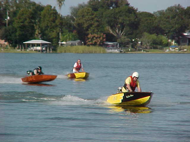 3boats-intropic.JPG