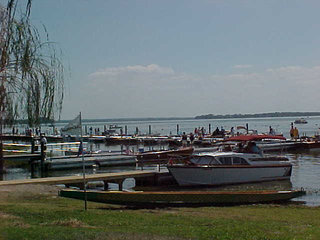 Boats-1.JPG