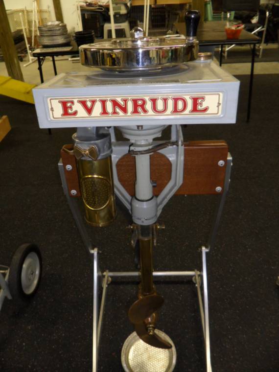 Evinrude-suter14.JPG