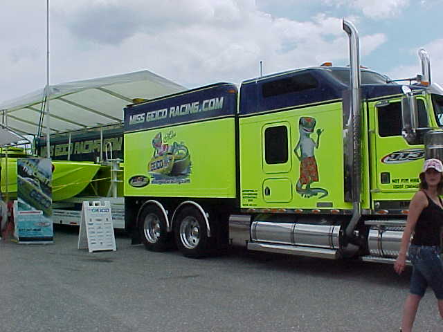 GeicoTruck.JPG