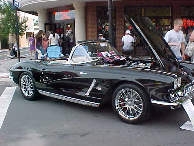 MVC-009S-62Vette.JPG