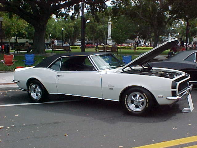 MVC-016S68Camaro.JPG