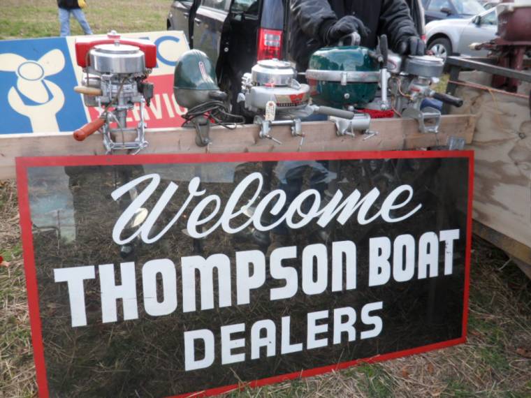 ThompsonBoatSign.JPG